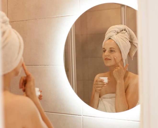 carot seed oil eye cream