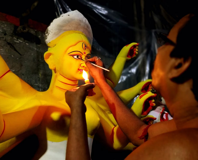 durga puja idol making