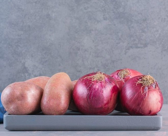 know how to keep potatoes fresh for long time inside