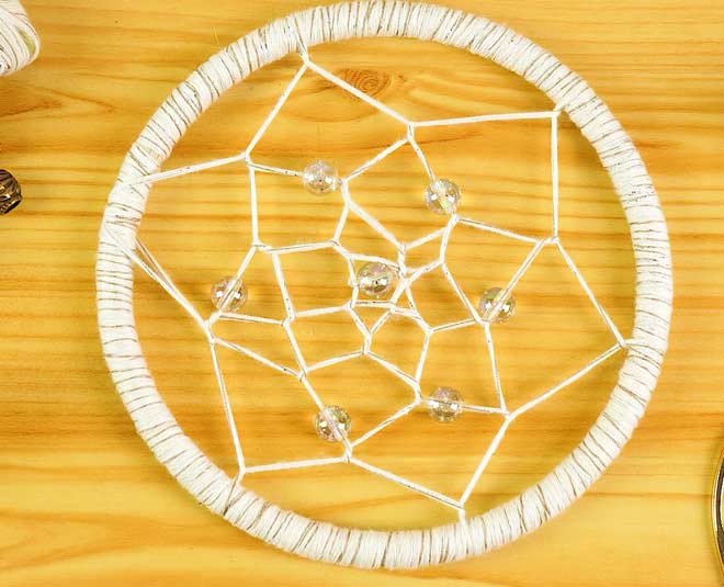 materials to make dream catcher