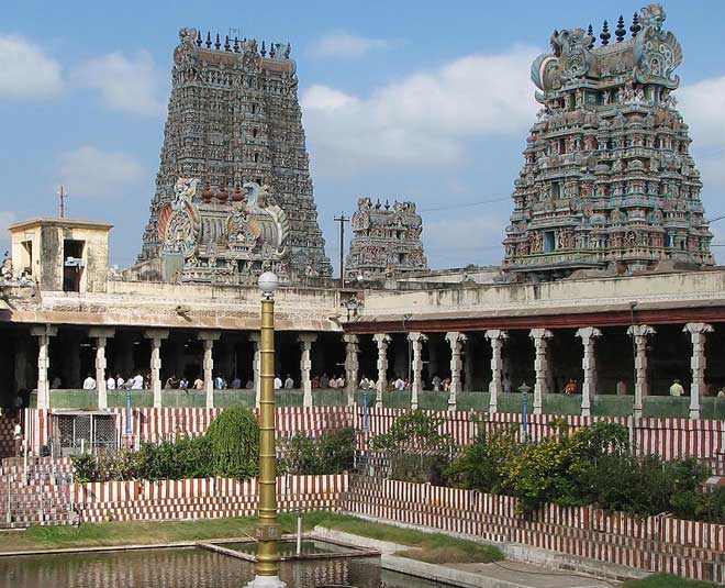 meenakshi amman temple inside