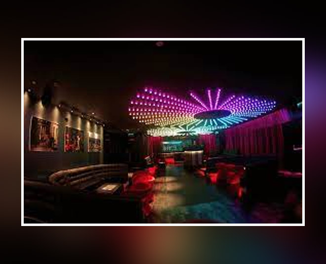 moksh night club in shimla