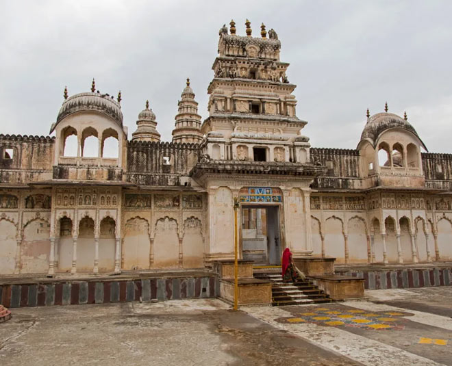 purana ragji mandir