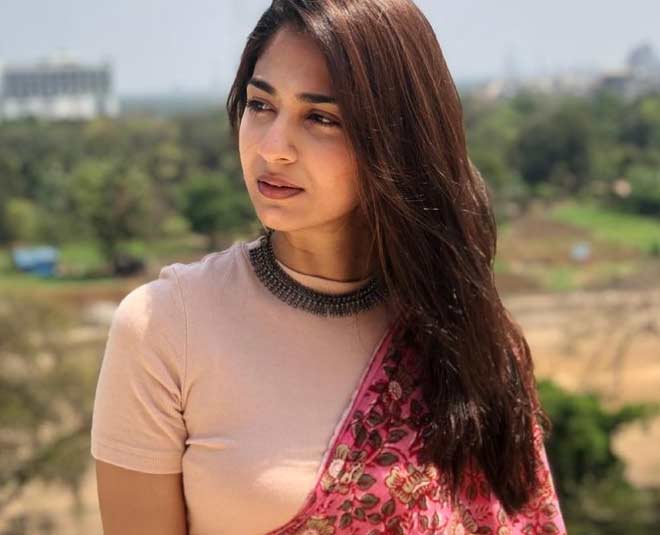 vidhi pandya age