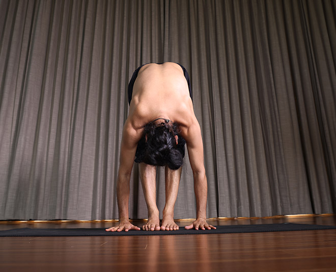 Padahasthasana forimmune system
