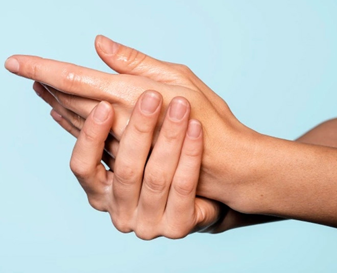how to get rid of smelly hands in hindi