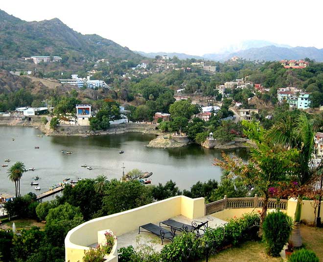 mount abu around delhi