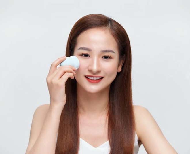 use different side of beauty blenders