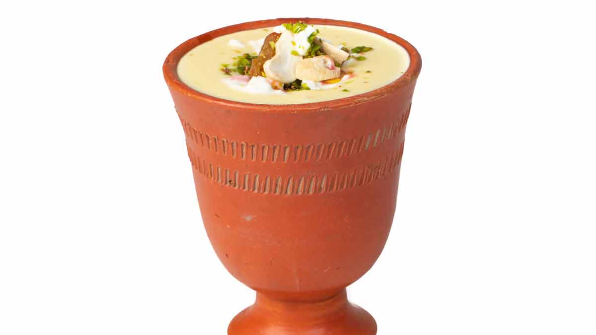 Best Place for Lassi in Delhi inside
