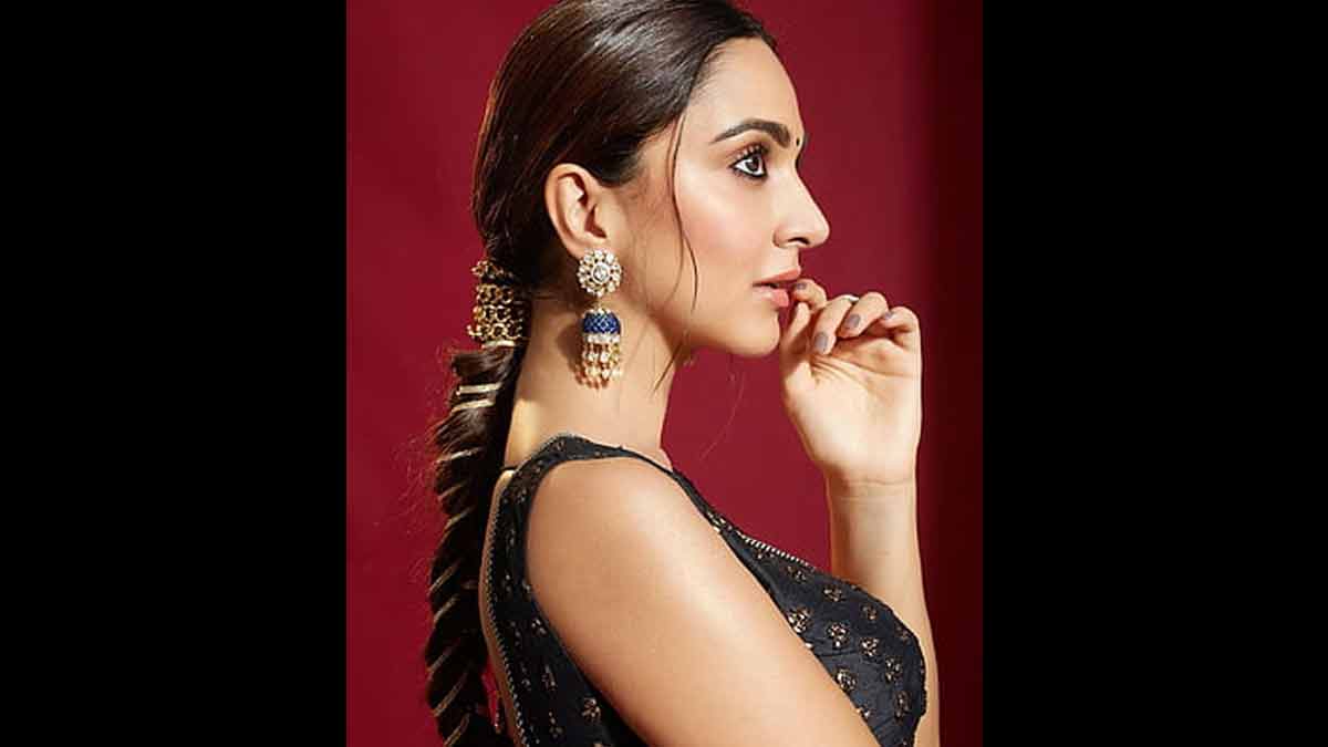 Trendy Paranda Designs for Baisakhi