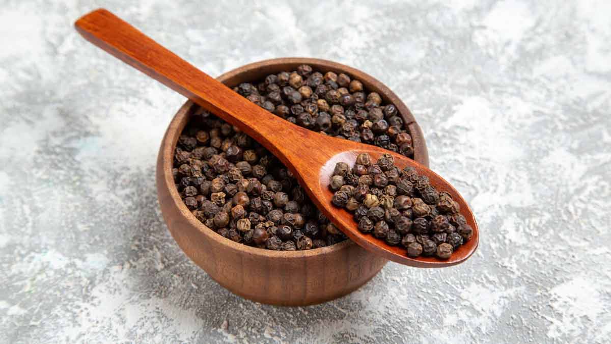 How to remove kala chana bugs with clove