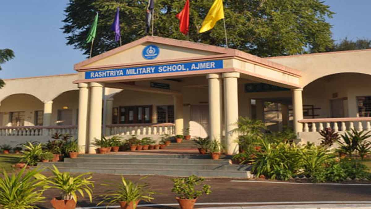 Who Can Join Military School In India