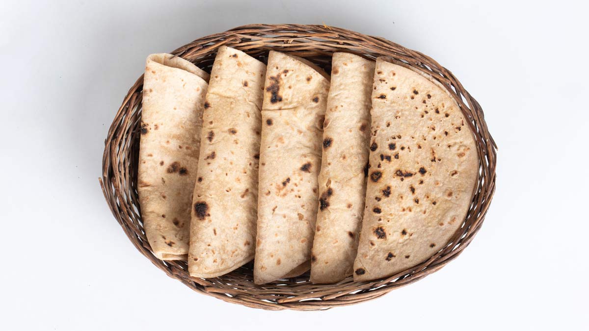 how to eat chapati in right way