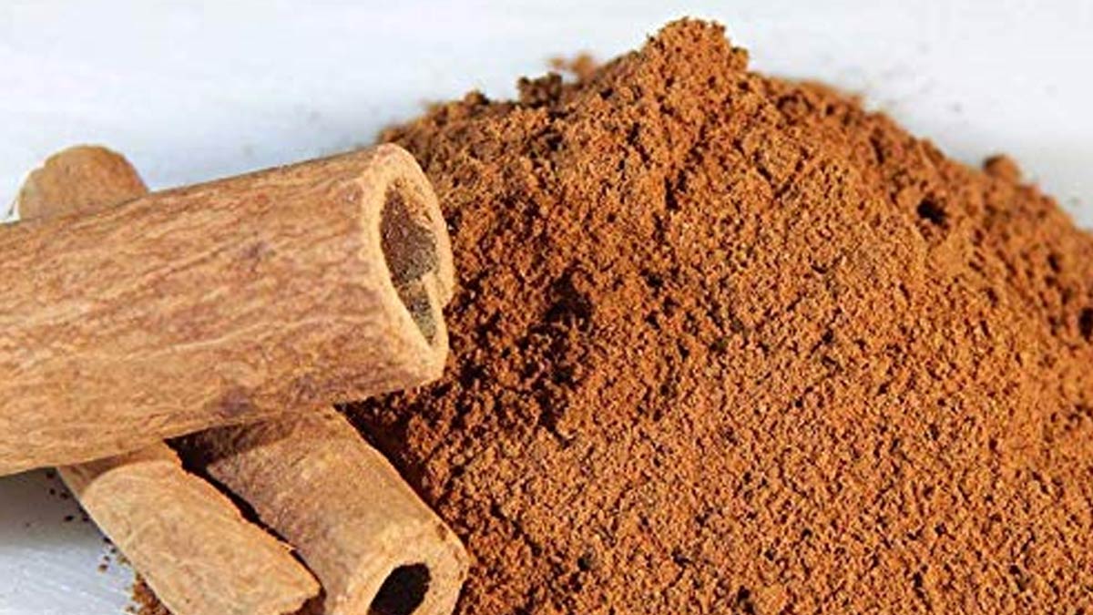 tricks to get rid of locusts from garden