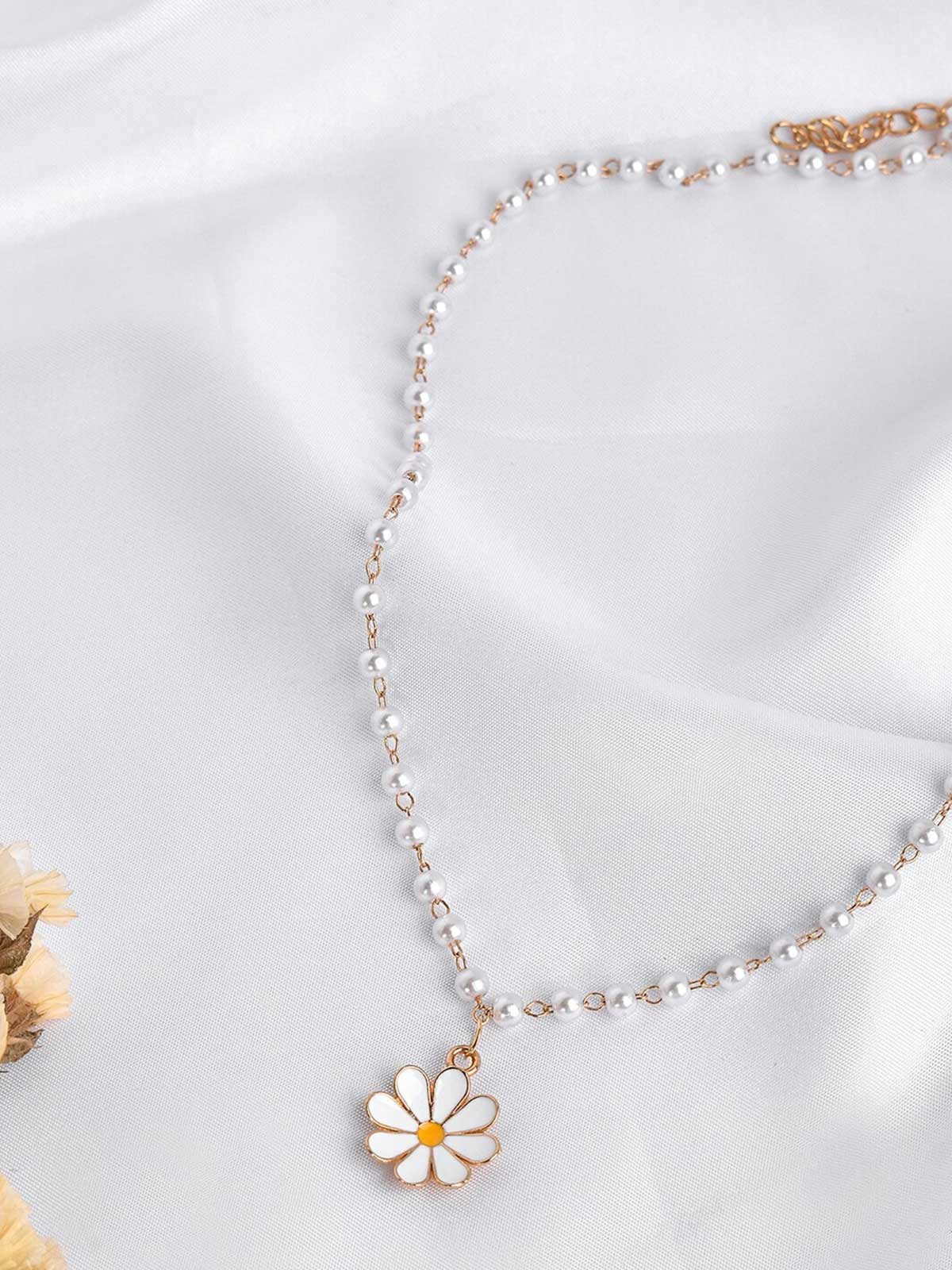 floral necklace myntra