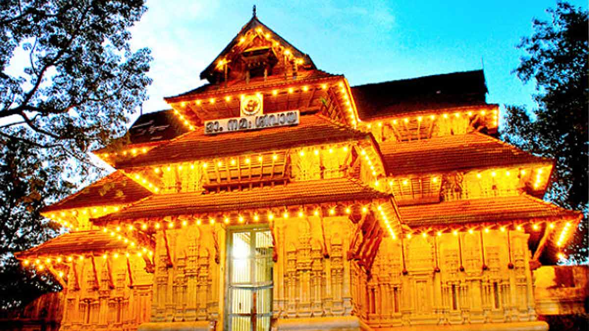 Famous Temples Of Kerala Must Visit Temples In Kerala Popular