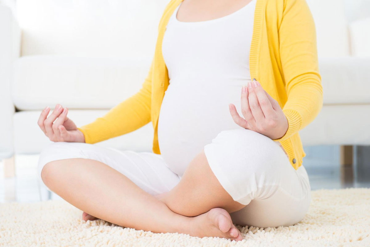 pregnant women mantra chanting