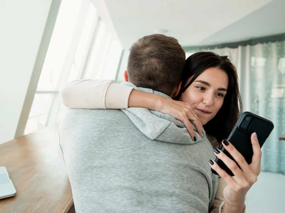 relationship lies by boyfriends