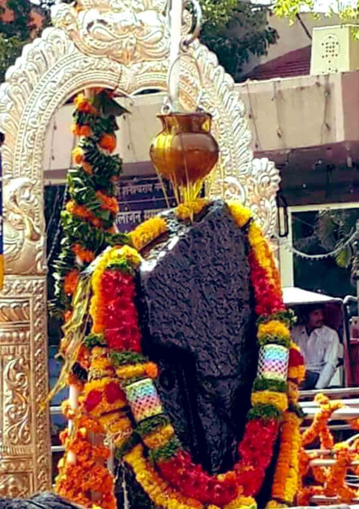 shani dev oil