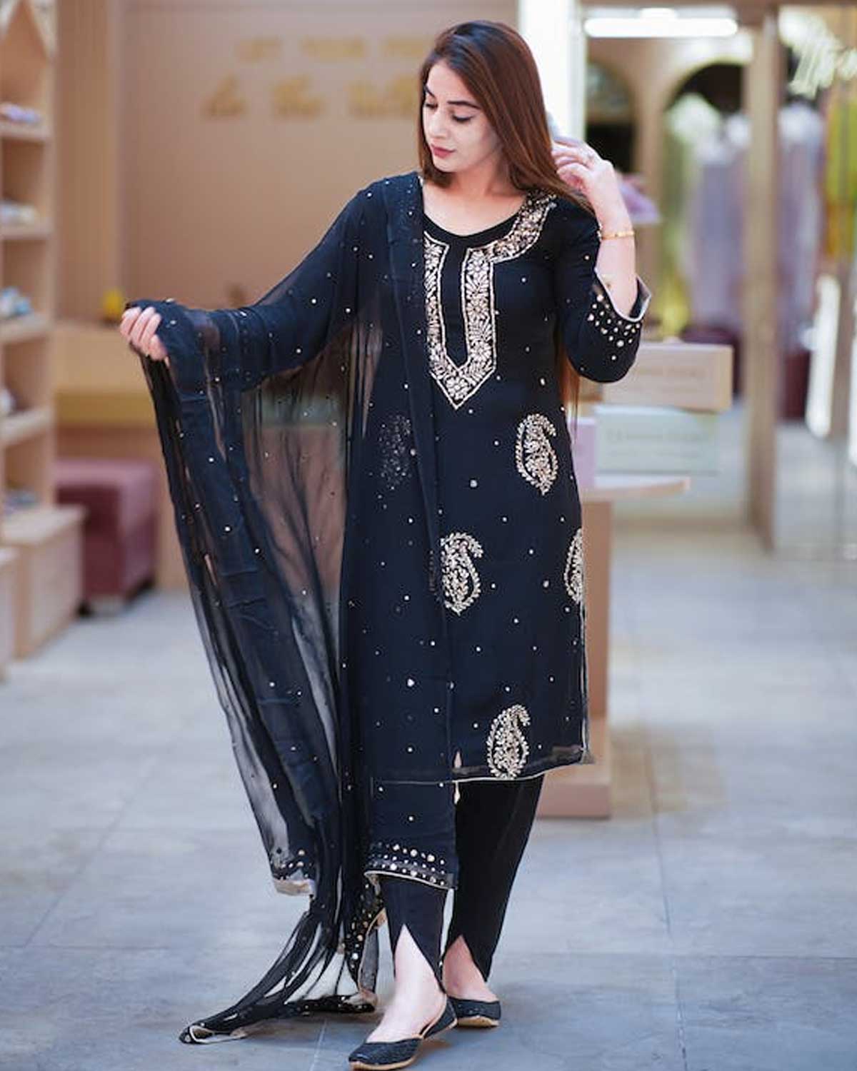 wednesday born should avoid these colours