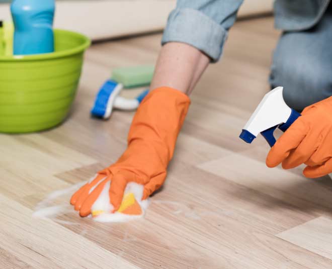 Cleaning tips from tiles