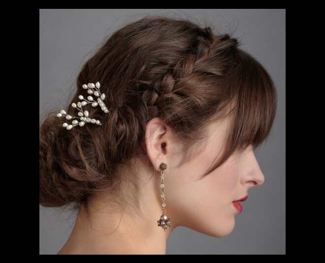 Side Swept Bangs hair