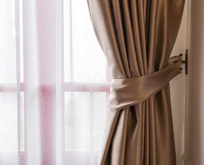 Thermal curtain in hindi ()