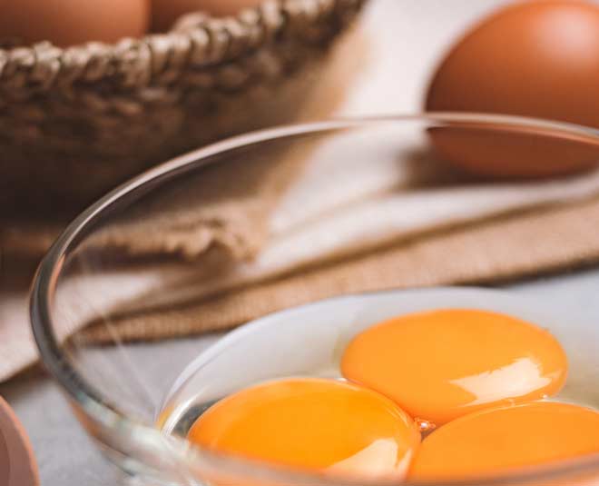 egg and caster oil mask