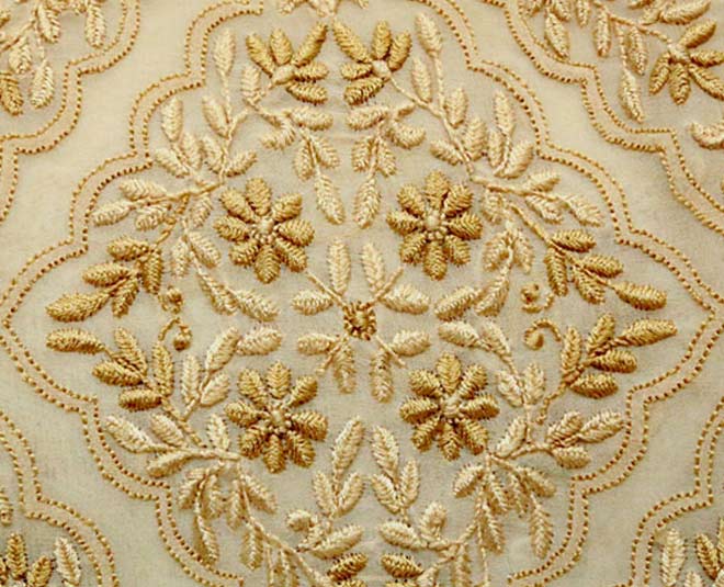 chikankari embroidery kurti