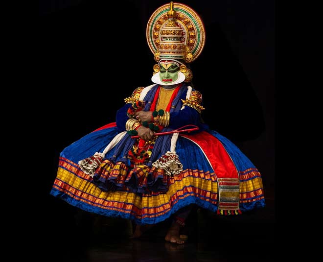 history about kathakali dance inside
