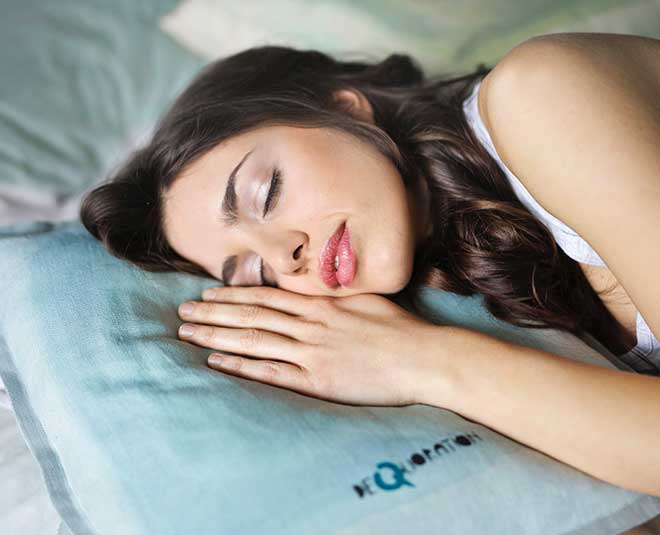 sleeping is good for eyes