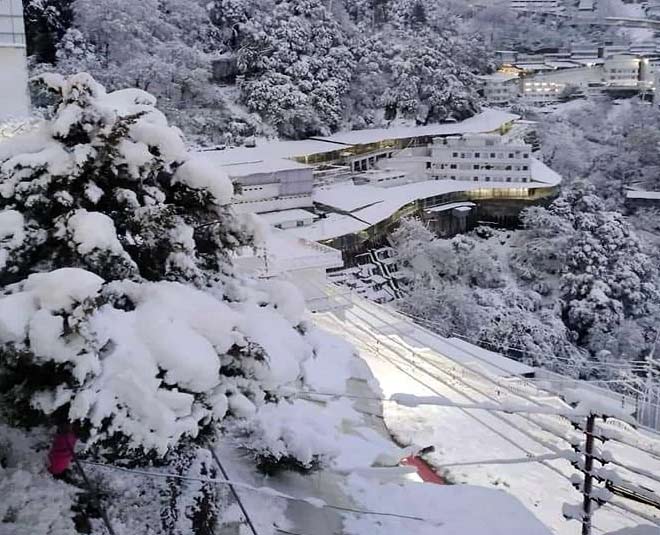 snow places in india