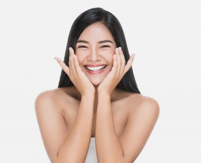 toning and moisturize skin