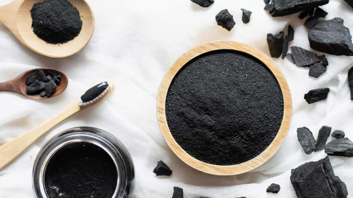 Charcoal Tooth Powder For Yellow Teeth