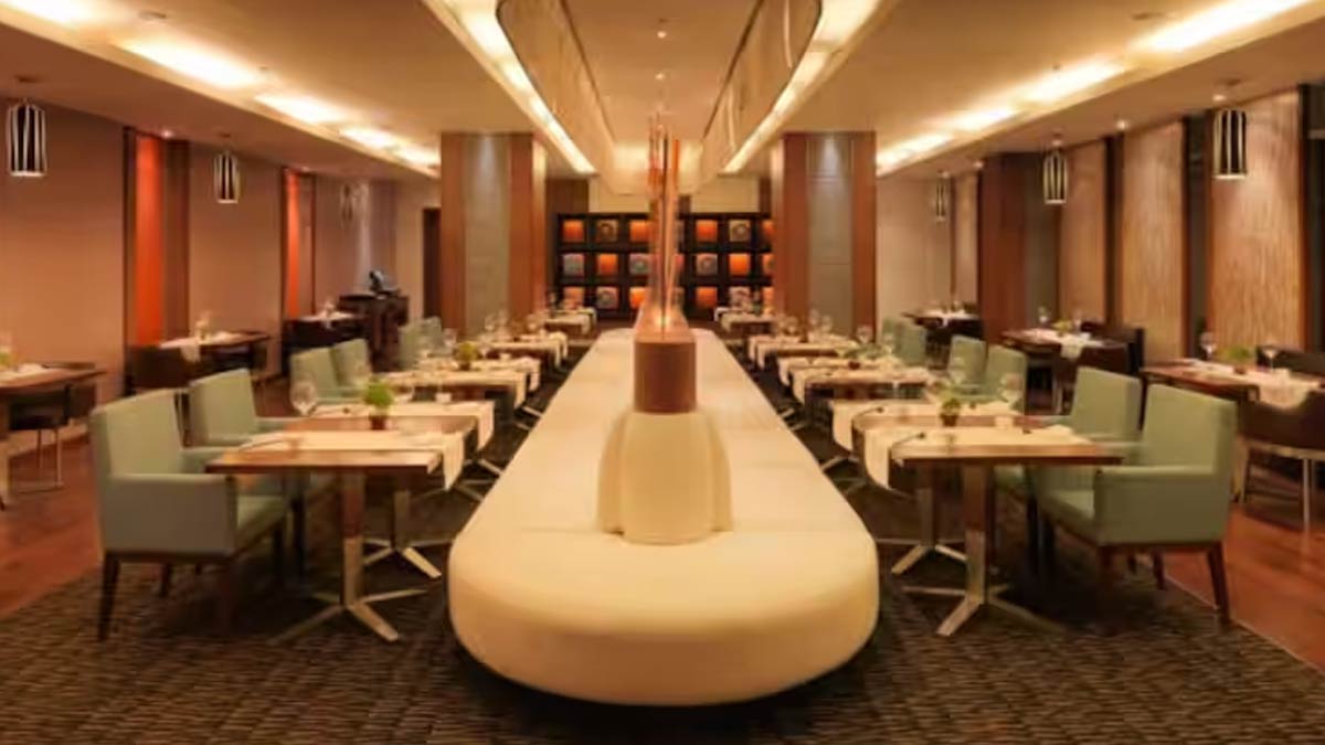 Satin Restaurant in Noida