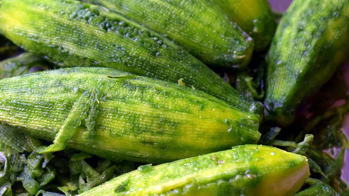 how to clean karela at home