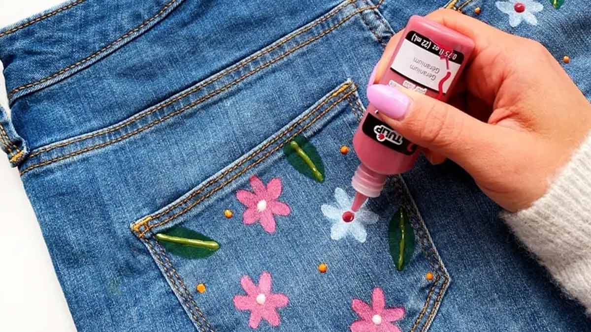 how to paint jeans