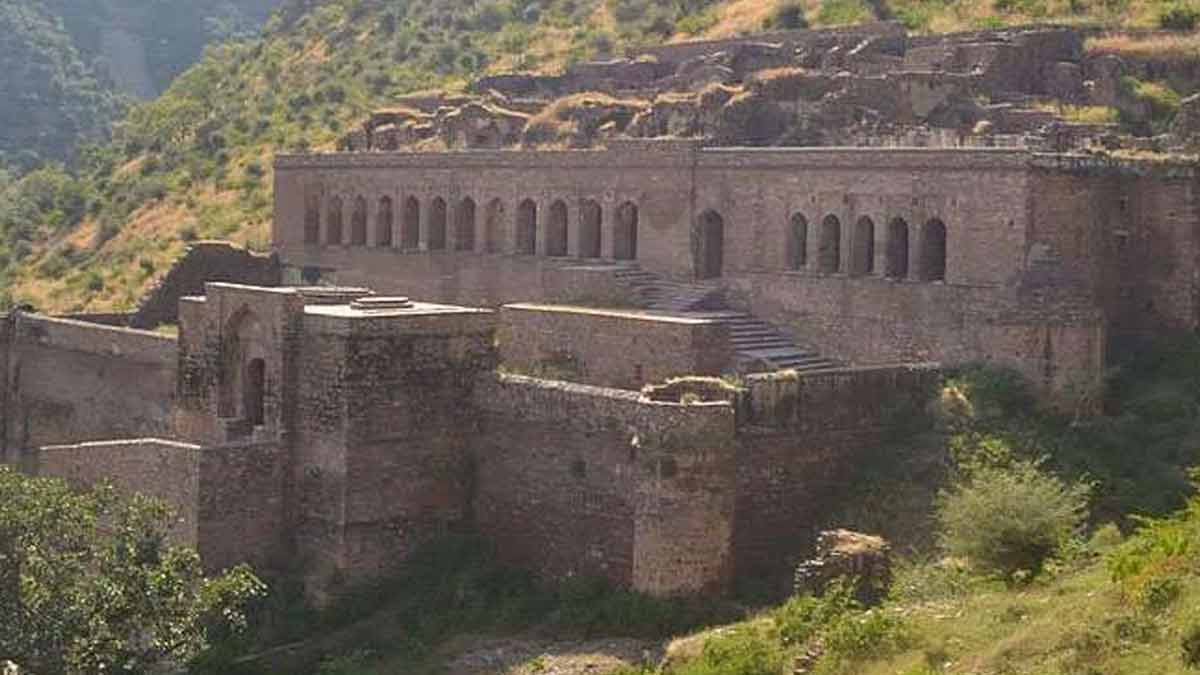 know History Of Bhangarh Fort