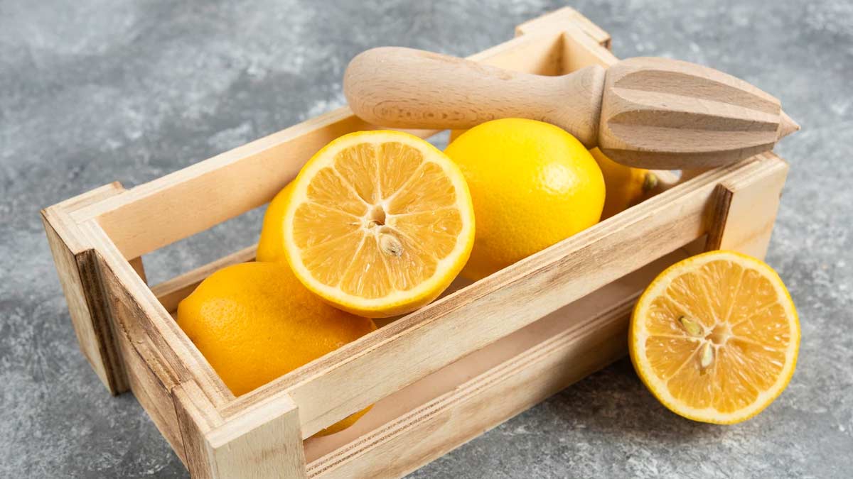 lemon squeezer effiecient kitchen tool