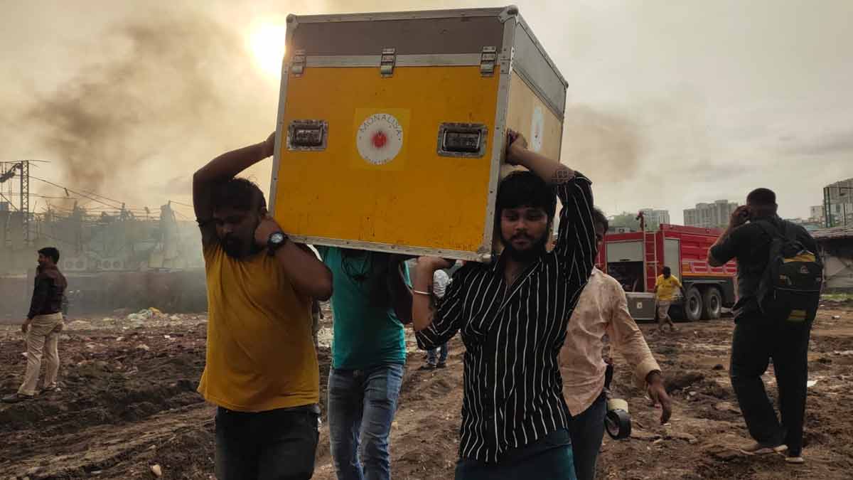 luv ranjan set caught fire