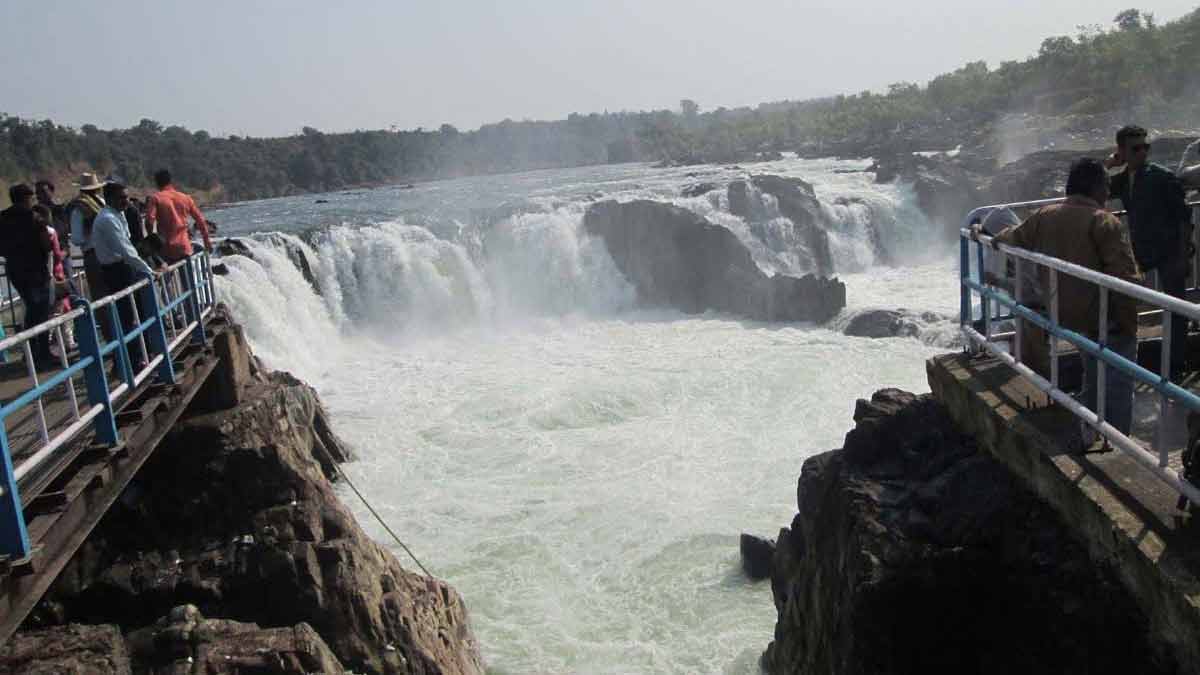 places to visit in Bhedaghat
