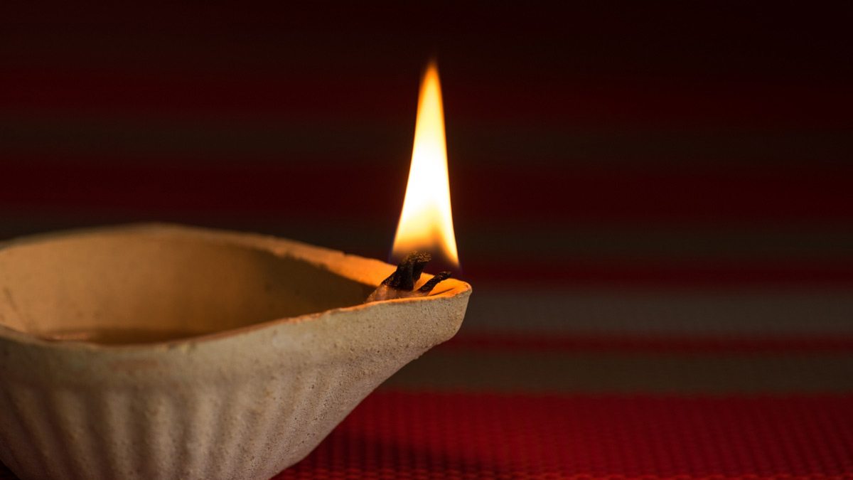 shanivar ke din sarson ke tel ka deeya