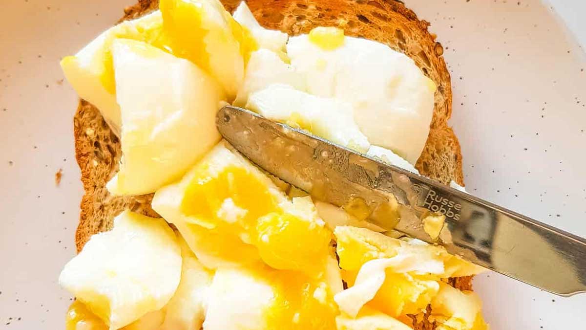 smashed egg toast recipe