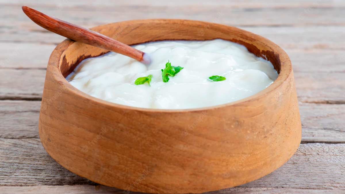 tomato substitue yogurt for thick gravy