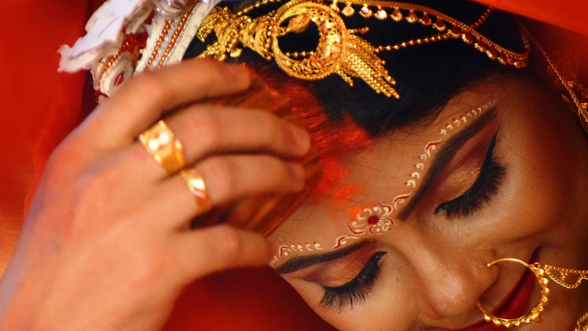 when married girl should apply women