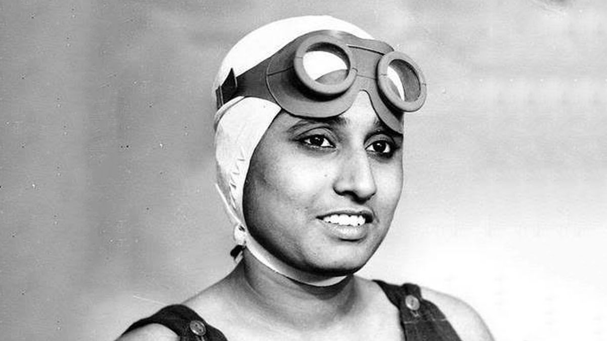 who is arati saha first asian woman to cross english channel