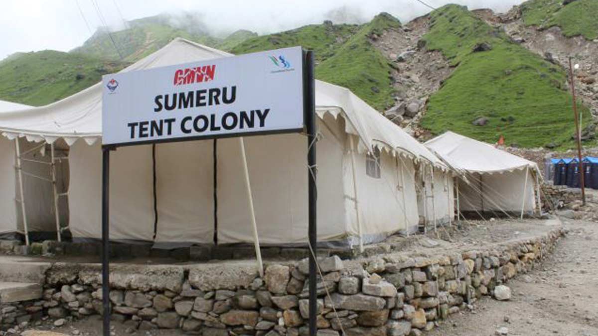 best guest house in kedarnath temple to stay Inside