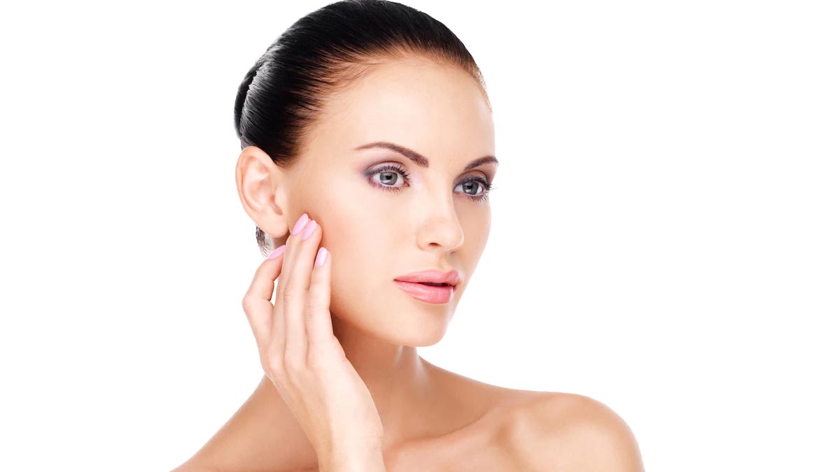 facial with flower