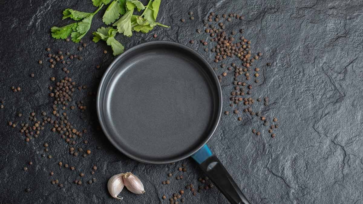 frying pan for frying