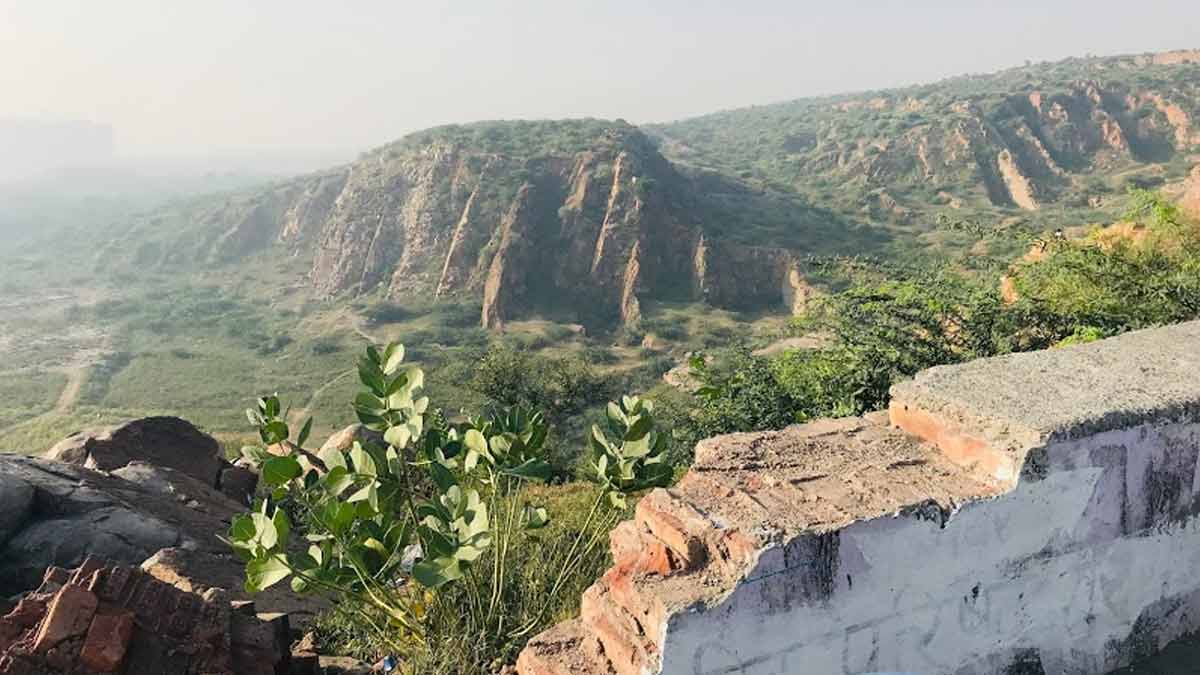 fun places in gurgaon inside